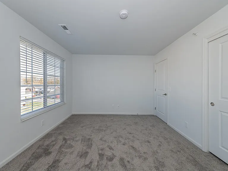 Ivy Hills Living Spaces — Photo 117