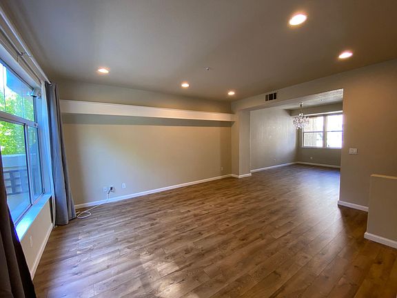 2nd image of 401 Camille Cir