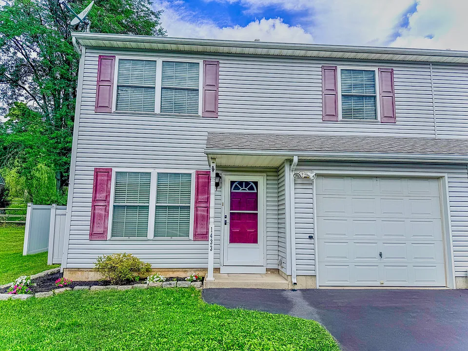 1433 Salisbury Rd