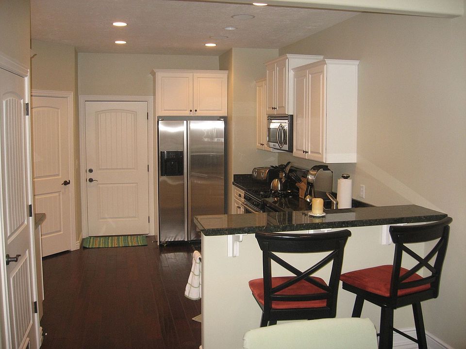 2nd image of 294 E Nechatel Dr