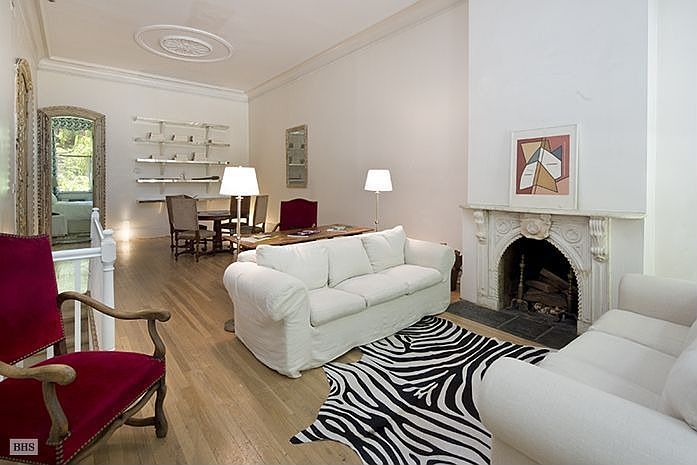 1st image of 450 W 23rd St APT B