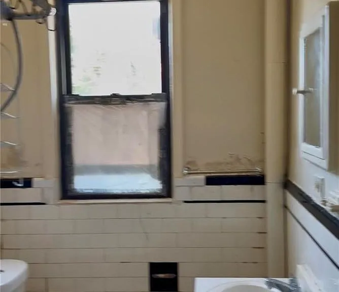 397 W Allen St #5 — Photo 8