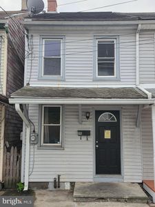 916 Elizabeth St, Lebanon, PA, 17042
