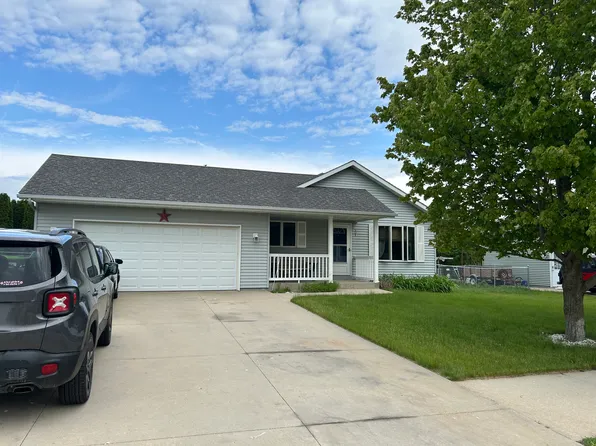 501 5th Ave SE, Dover, MN 55929