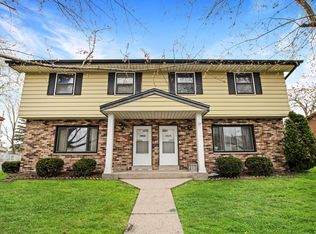 1308 Fleetfoot Dr #1310, Waukesha, WI 53186