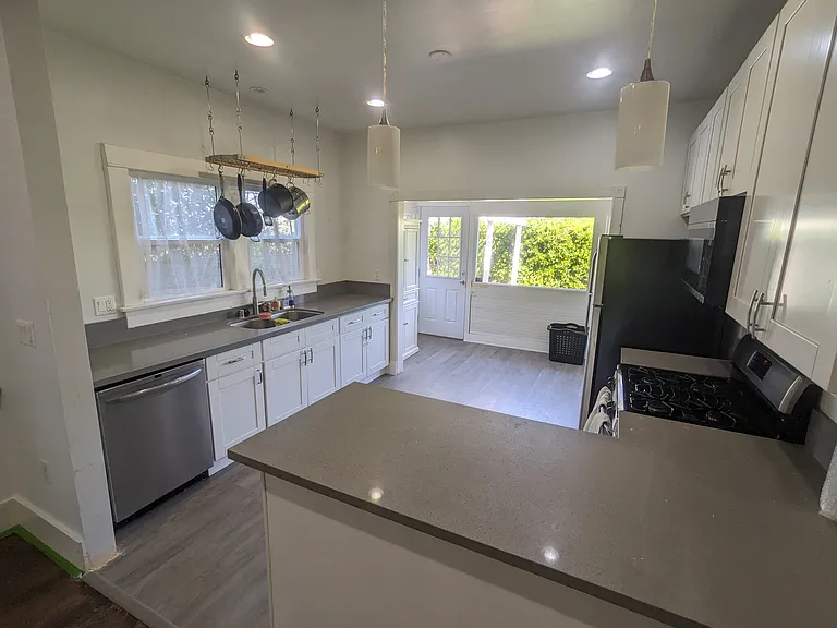 4547 W 16th Pl — Photo 7