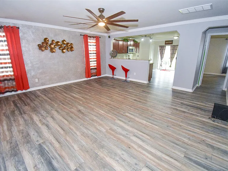 12114 Helvick Crescent Ave — Photo 5