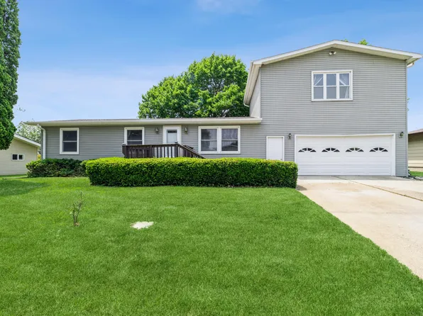 1606 3rd St, Eldora, IA 50627
