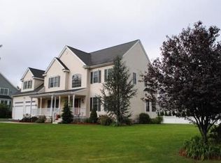 24 Ridgeview Ln, Mansfield, MA 02048