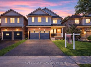 126 Mowat Cres, Halton Hills, ON L7G6C8