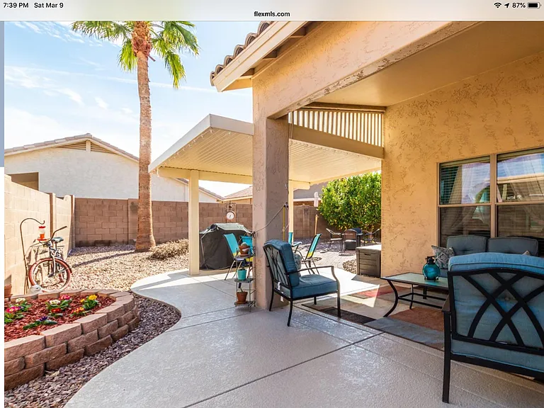18113 W Buena Vista Dr — Photo 2