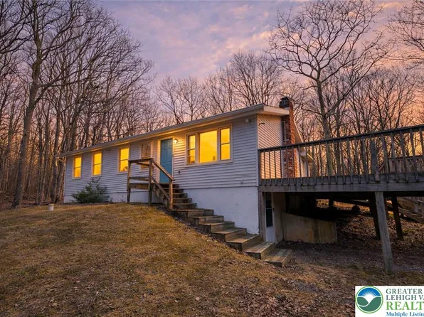 1109 Grand Mesa Dr, Saylorsburg, PA 18353