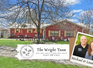 2314 Morriston Rd, Salem, AR 72576