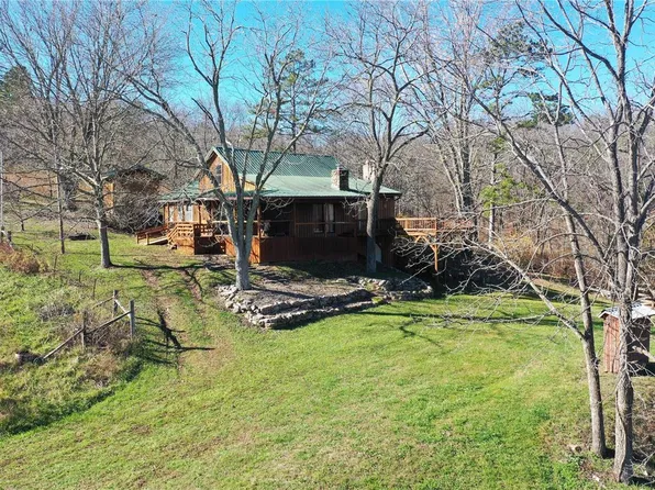 1077 County Road 5615, Bunker, MO 63629