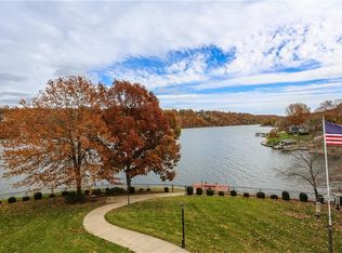 22 Waterside Ln, Bella Vista, AR 72715