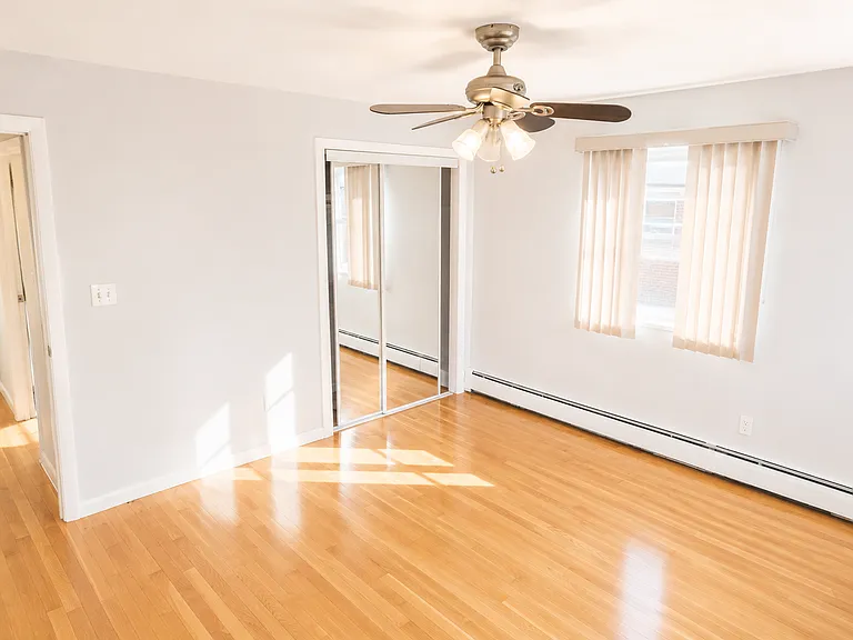 225 Baker St #44 — Photo 9