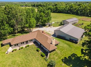 8325 Little Platte Rd, Edgerton, MO 64444