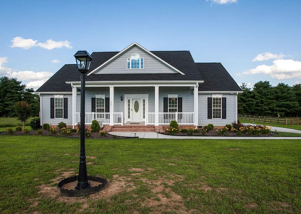 1st image of 1119 Salisbury Dr