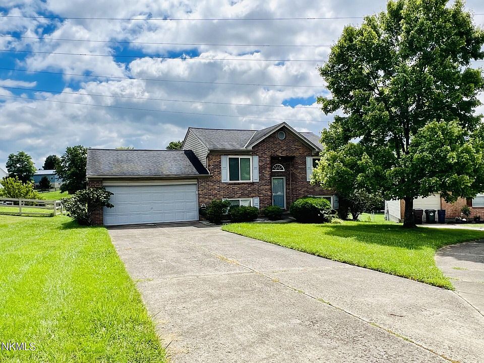 1st image of 4 S Cedarwood Ct