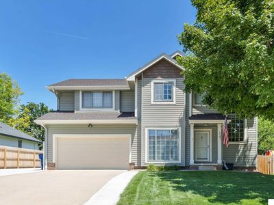 1912 Franklin Dr, Papillion, NE, 68133