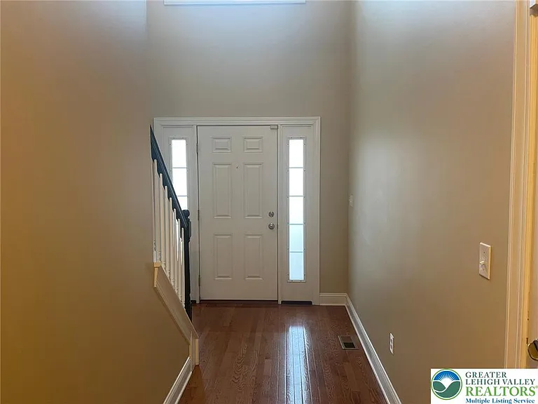 1621 Finches Garden Rd — Photo 4