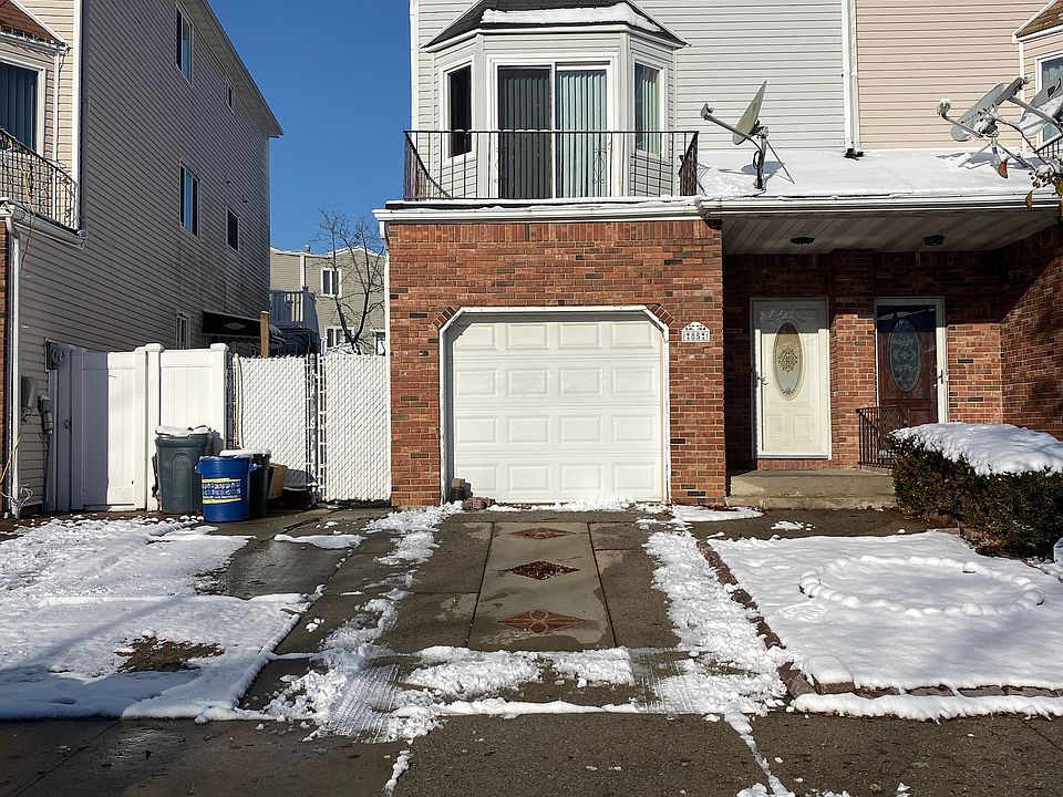 1st image of 85 Corona Ave