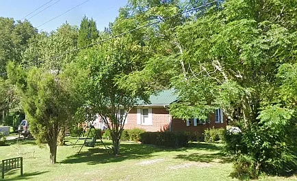 Building Photo - 282 Bayview Rd