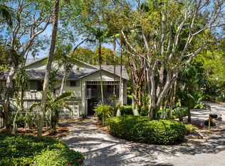 12 Mahogany Ln, Key Largo, FL 33037