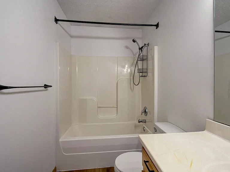 3621 Avenue G #2 — Photo 13