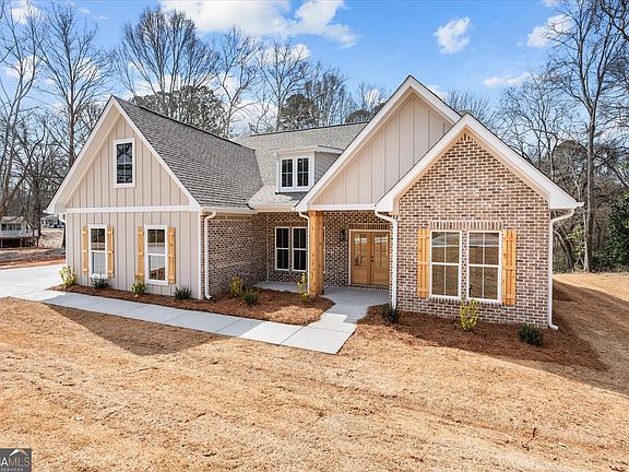 3rd image of 95 Carrollton St