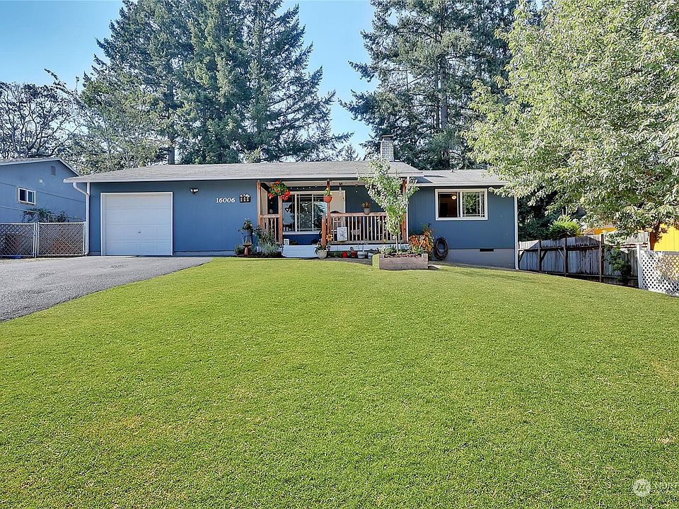 1st image of 16006 14th Ave E
