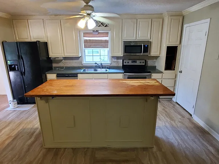 743 S Andrews Ave — Photo 7