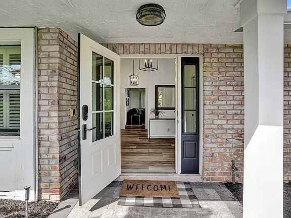 4th image of 3640 NW 24th Way