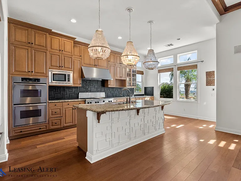 26802 Pine Cliff Pl — Photo 17