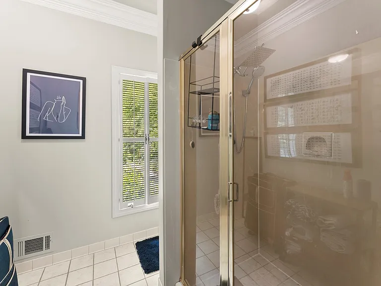 5785 Northside Dr — Photo 15