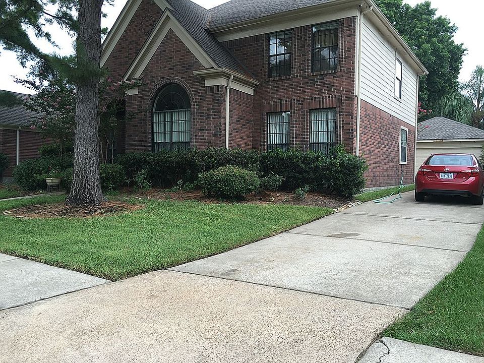 2nd image of 19027 Canyon River Ln