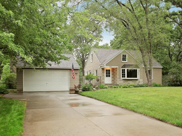 8924 Tyler St NE, Blaine, MN 55434