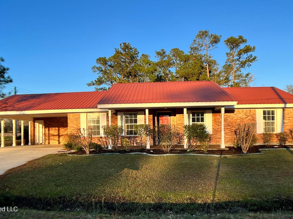 326 S Central Ave, Waveland, MS 39576 Zillow