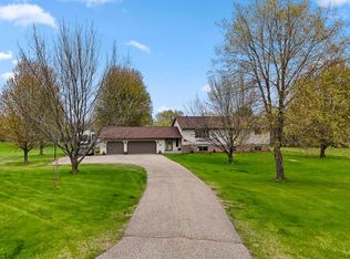 508 Little Orchard Rd, Hudson, WI 54016