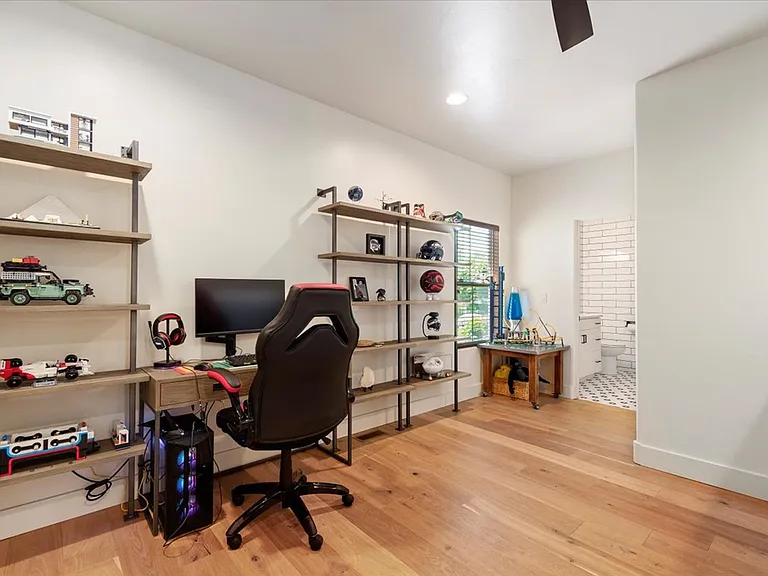 966 W Watersford Dr — Photo 16