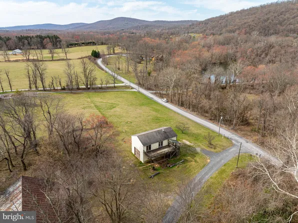 13050 Sagle Rd, Purcellville, VA 20132