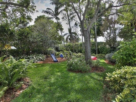 5th image of 12180 SW 71st Ct