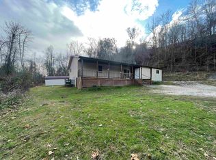 190 Private Drive 461, Chesapeake, OH 45619