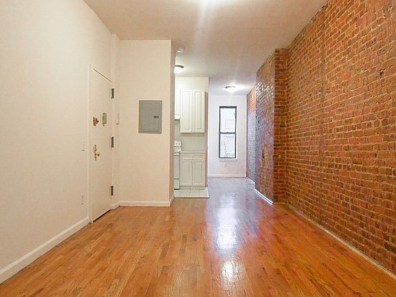 3rd image of 216 E 90th St APT 5FW