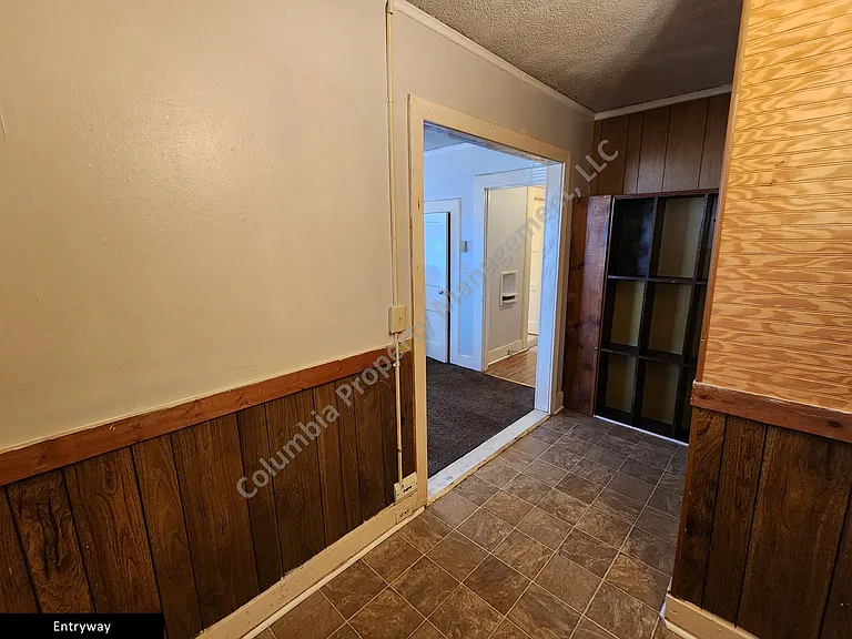 1504 Argent Ct #C — Photo 4