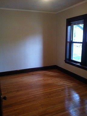 3rd image of 3808 W Dickens Ave #1