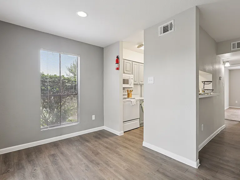 9850 S Kirkwood Rd — Photo 18