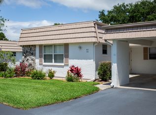 5561 Riverbluff Cir #V-2, Sarasota, FL 34231