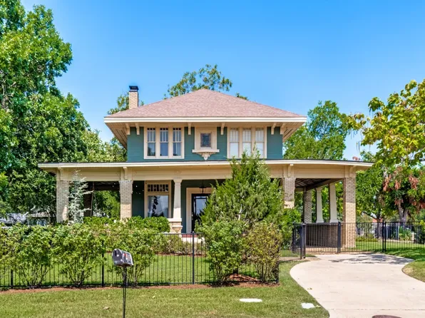 600 S Center St, Forney, TX 75126
