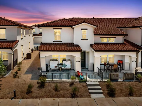 744 W Sunfire Ln, Saint George, UT 84790